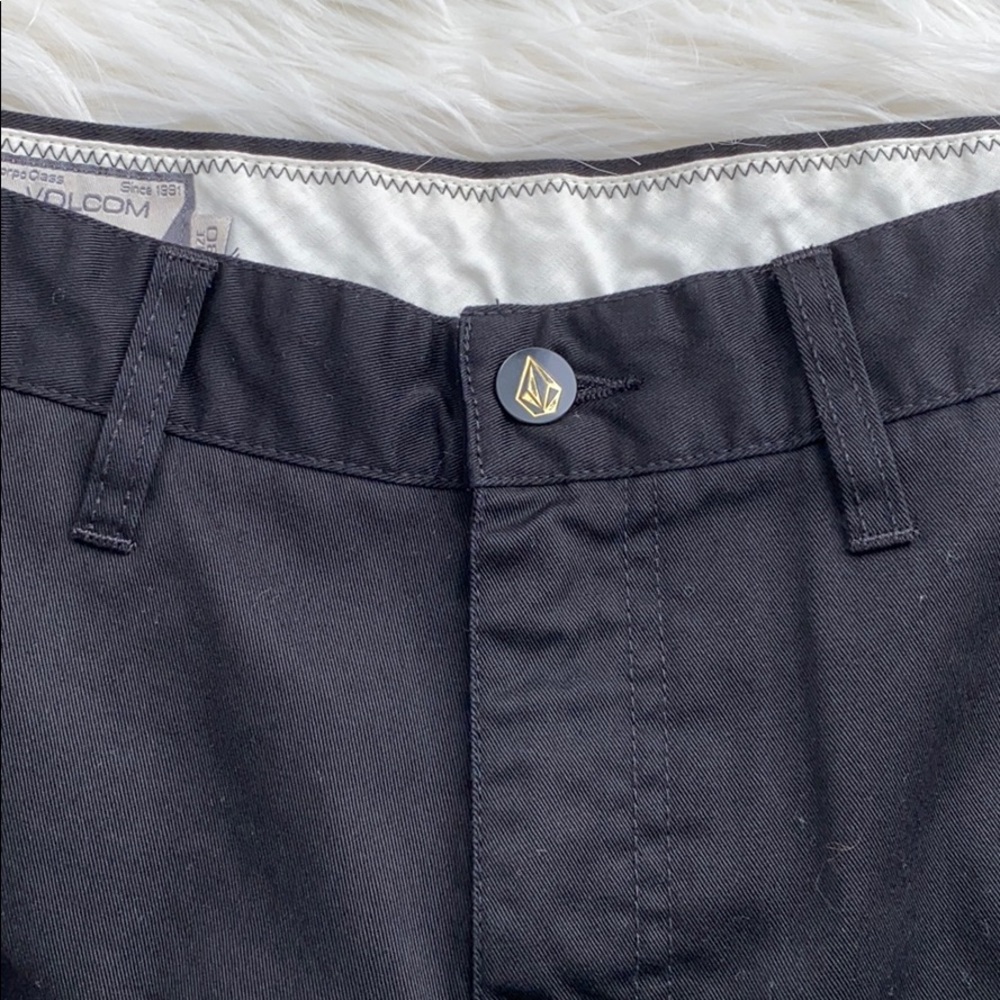 Volcom | VMONTY Shorts - Picture 4 of 11